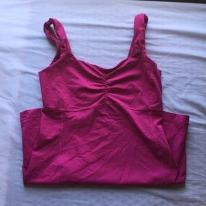 Lululemon top size 6